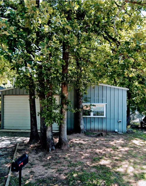 Shoreline Cottage & Barn-doninium, 8 beds, pet friendly by Lake Texoma - Image 1