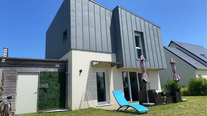 3 bedrooms, 13-minute walk to the sea - Image 1