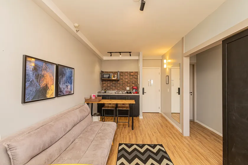 QSA_2211 - Modern and Stylish Flat: Wi-Fi and Gym - Image 1