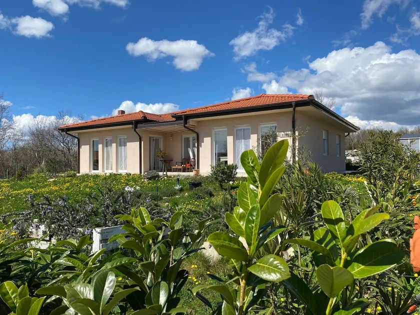 Holiday Home with Garden - 5 Min to Labin - Rabac - Image 1