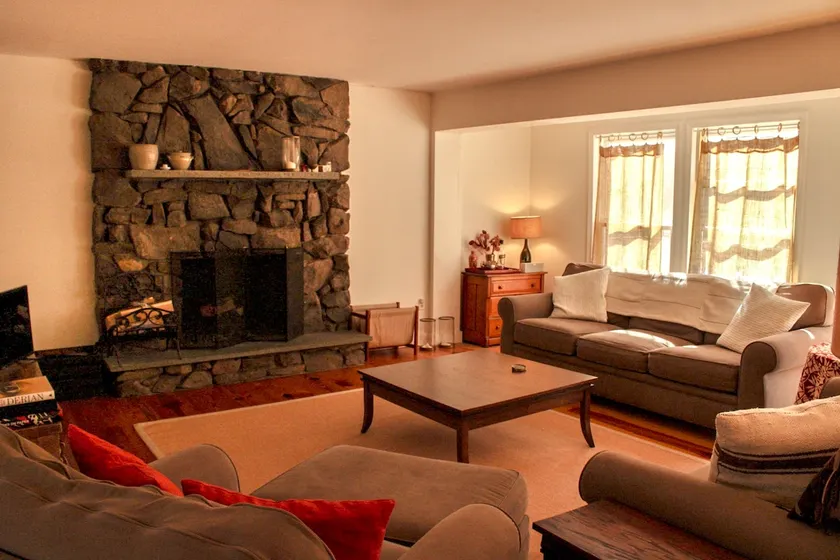 White Roe Lake Cottage in Livingston Manor, NY - Image 1