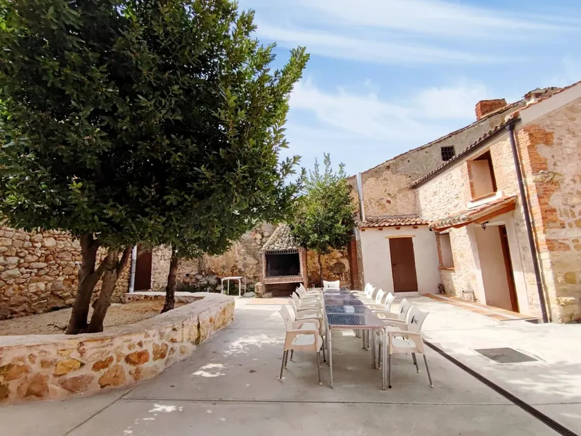 Casa Los Laureles Tourist Accommodation - Image 1