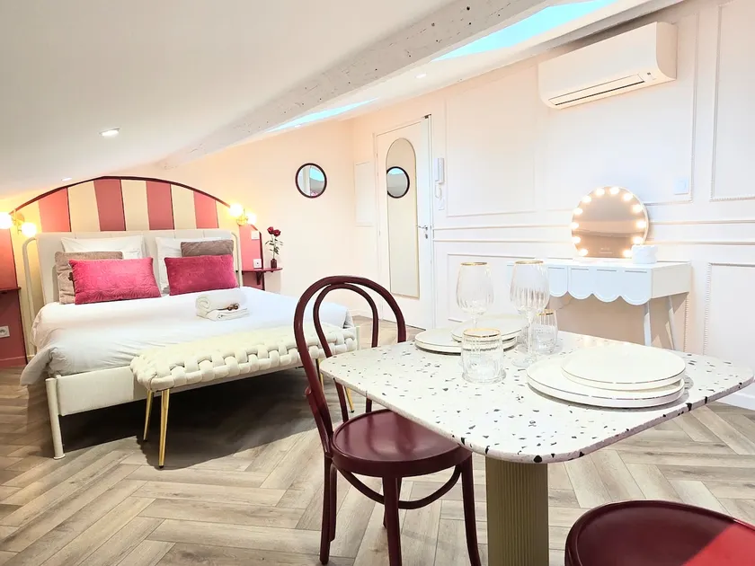 Studio(s) Belle- Emplacement central rue d'Antibes - Image 1