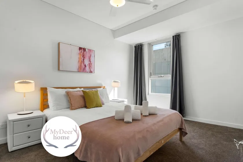 1BR Adelaide CBD Apt The Best Location - Image 1