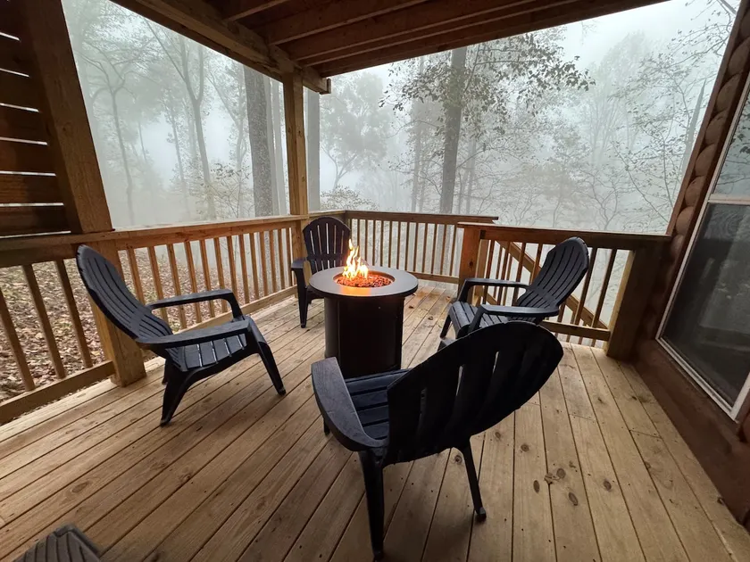Decks View Hot Tub 4x4 Not Needed - Image 1