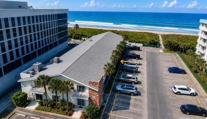 Pool/Beach View Condo - Image 1
