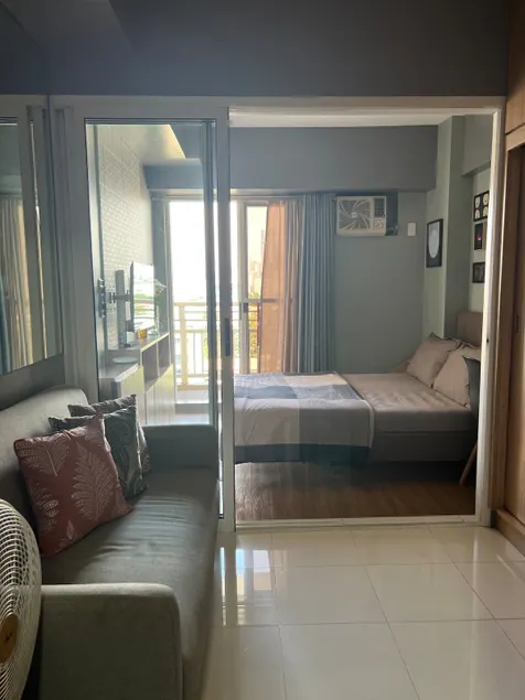 Fully furnished 1bedroom unit in Viera Residences - Image 1