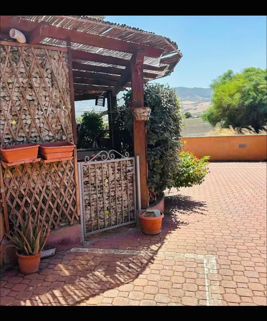 ”Carciofo” Apartment - Image 1