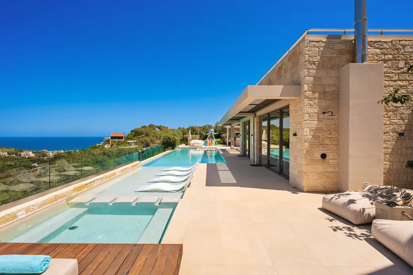 Villa Reale - Wellness & Refined Living by etouri - Image 1
