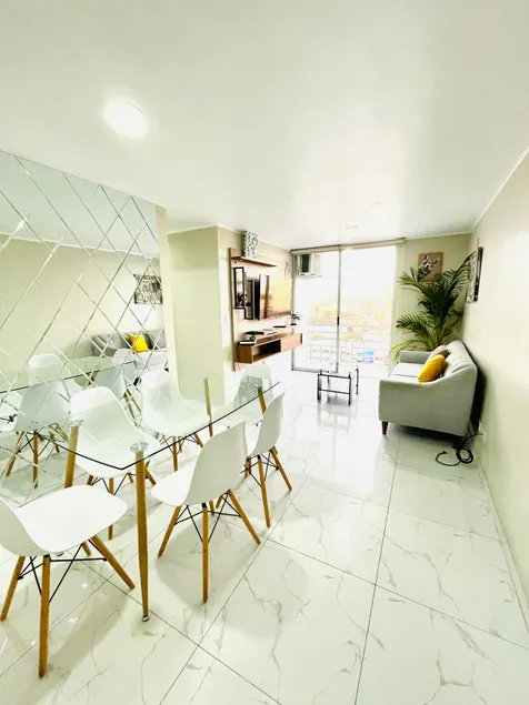 Chic and Cozy Peruvian Home - Image 1