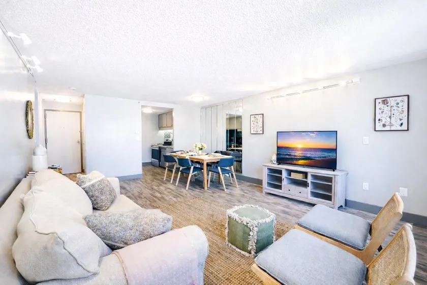 Hartford Home w/ Skyline Views near Bushnell Park! - Image 1