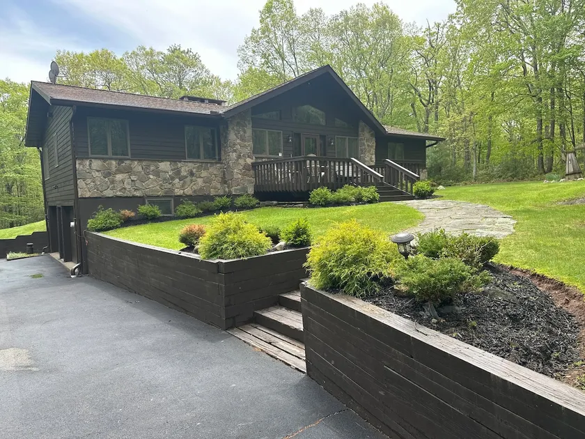 Catskills luxurious rustic retreat - Image 1