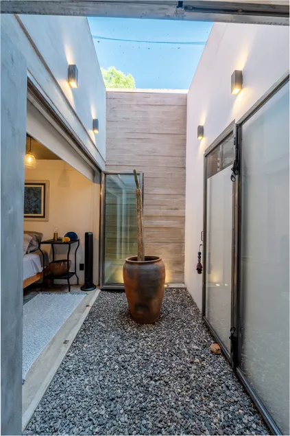 Isaura House Downtown apartment with A/C - Image 1
