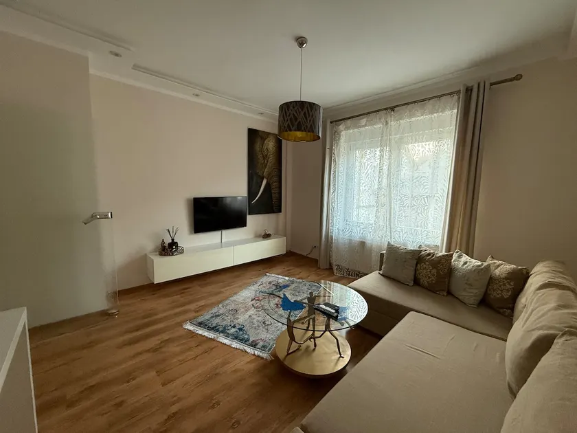 Charming 2-room apartment. - Image 1