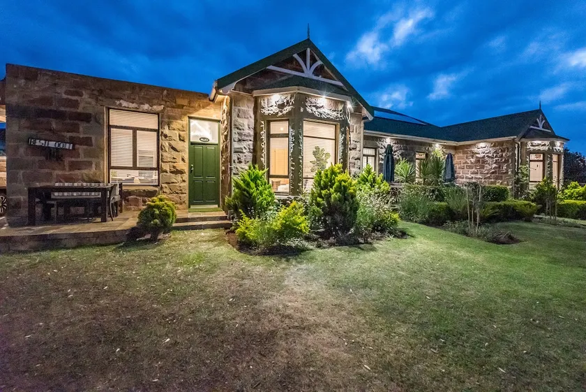 Lilla-Bett Self Catering Unit 3 - Image 1