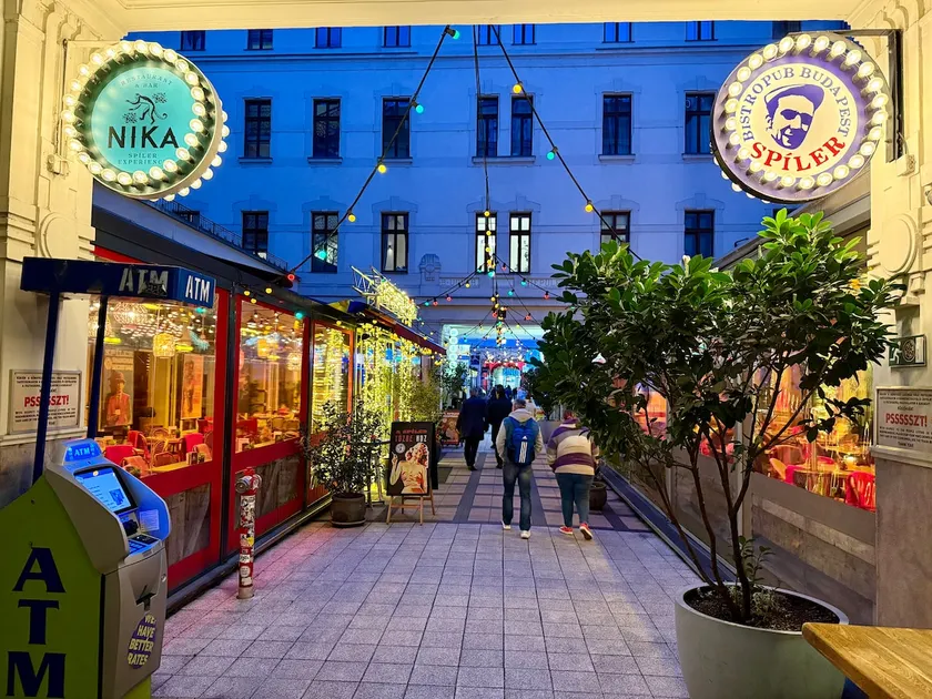 My Lovely Home In Budapest - Image 1