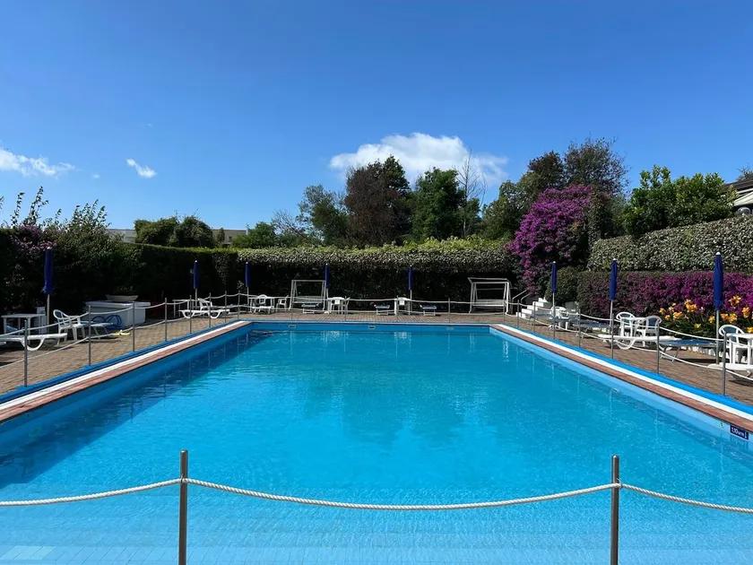 Dimora Sestri Levante - three-room apartment with pool - Image 1
