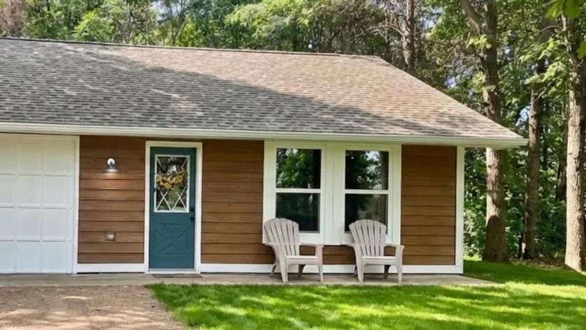 Cozy River Cabin at Nokasippi on 9 in Brainerd - Image 1