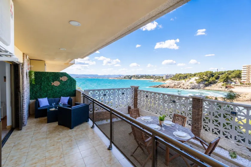 FirstLineSea|Exclusive|wifi|Relax|PortAvntur|AA - Image 1