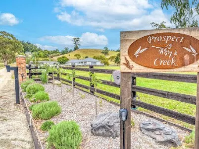 “Prospect Creek” Country Accommodation - Image 1