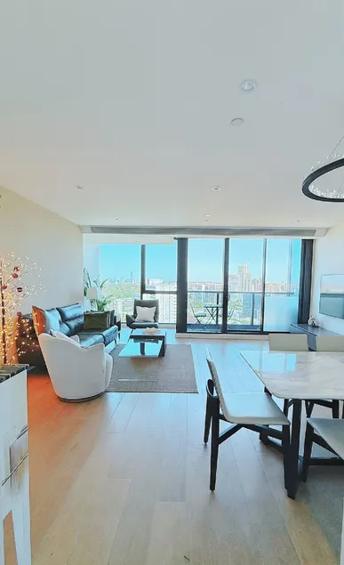 High-end, super large, three-bedroom apartment in the city center/free parking, super large swimming pool/long-term rental inquiry welcome - Image 1