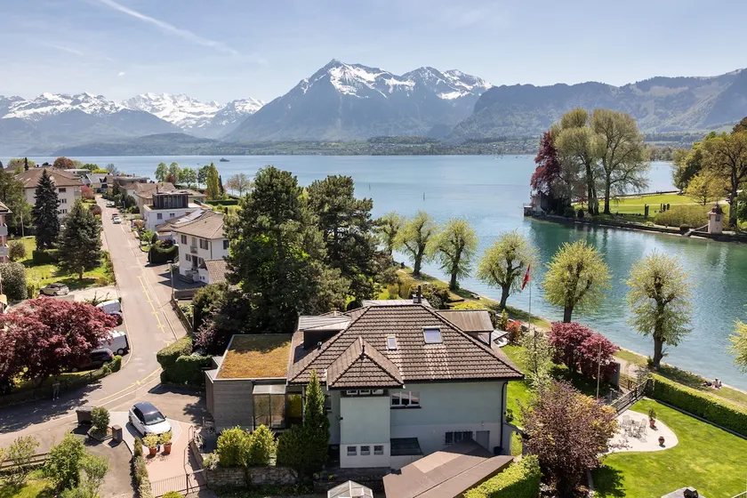 Bijou am Thunersee – Sauna, Kamin & Seeblick - Image 1