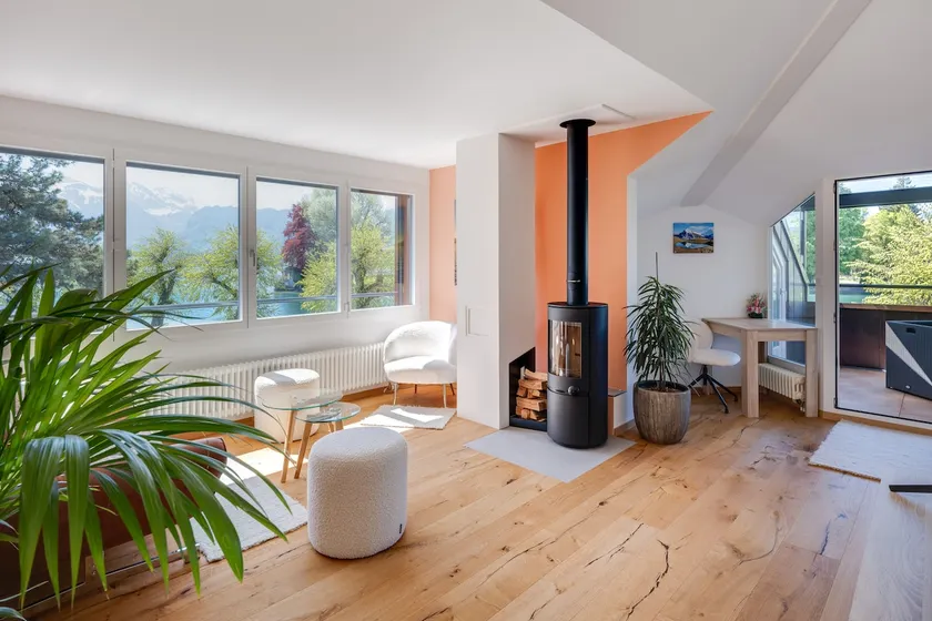 Bijou am Thunersee – Sauna, Kamin & Seeblick - Image 1