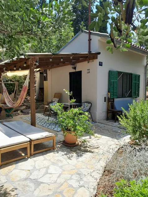 Sea side house for two in a wilderness - Image 1