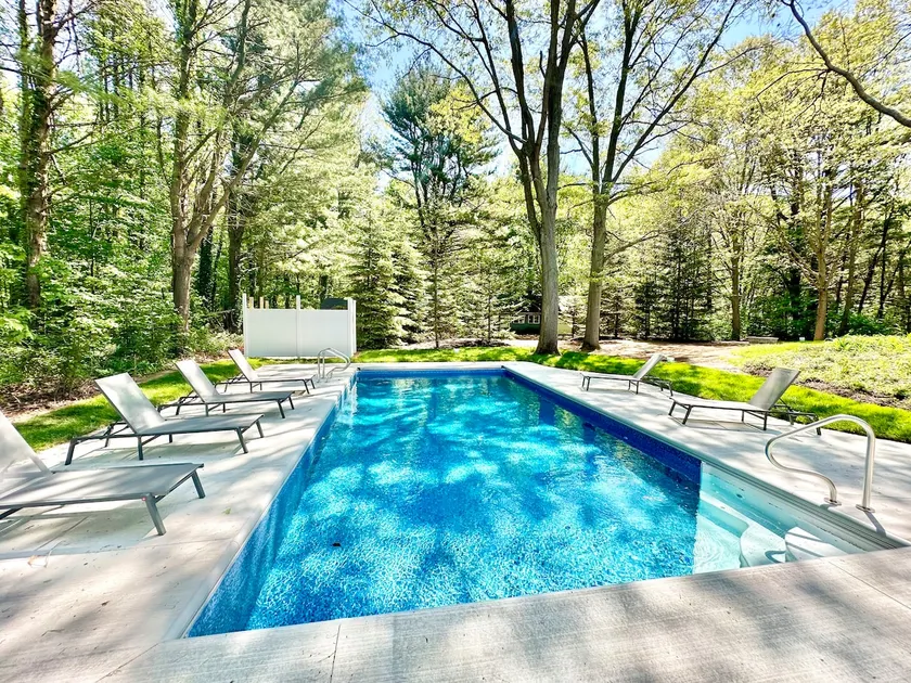 Renovated Golf Course Home w/ Heated Private Pool, Hot Tub and Firepit  - Image 1