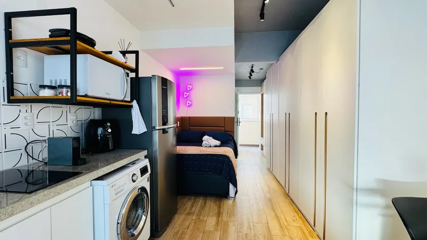 Beach apartment on Canal 3 - Image 1