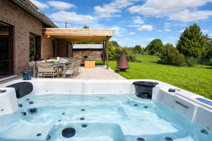 Villa Vue Durbuy - Hot Tub - Sauna - 6 Bedrooms - Image 1