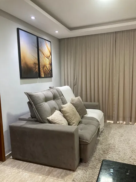 Fully equipped, comfortable house with garage. - Image 1