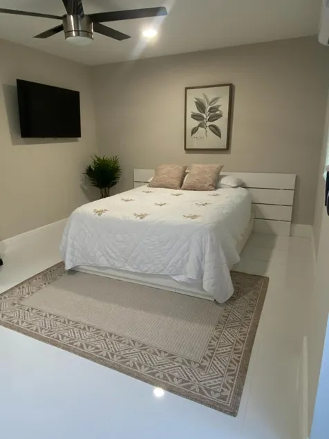 *Nice studio - close to PBI airport - Image 1