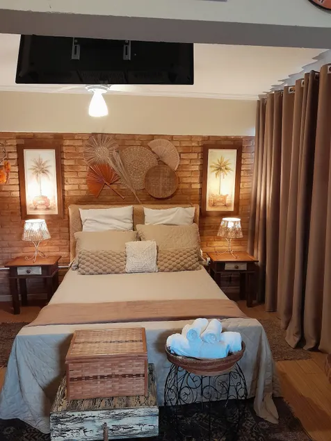 Charming Boho Studio in Vale Dos Pinheiros. - Image 1