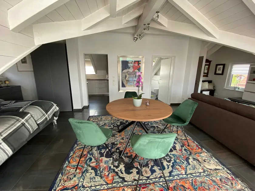 Attic apartment in Hofolding, near Munich - Image 1