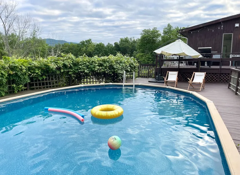 Private pool+Mountain Views, Sauna in Catskills - Image 1