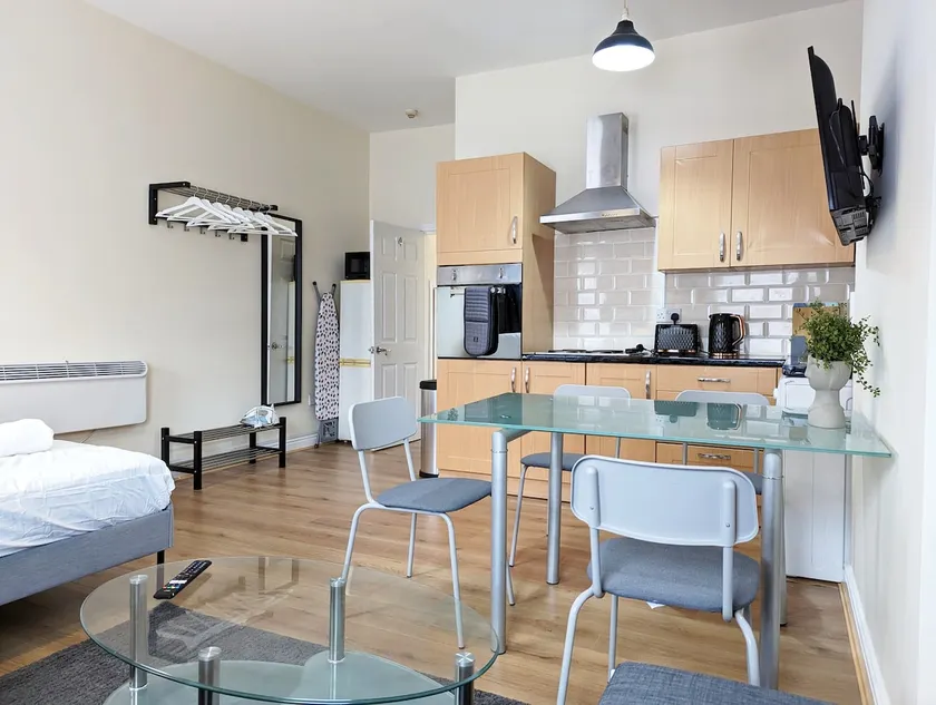 Lovely Studio in Anfield Near Centre Free Parking - Image 1