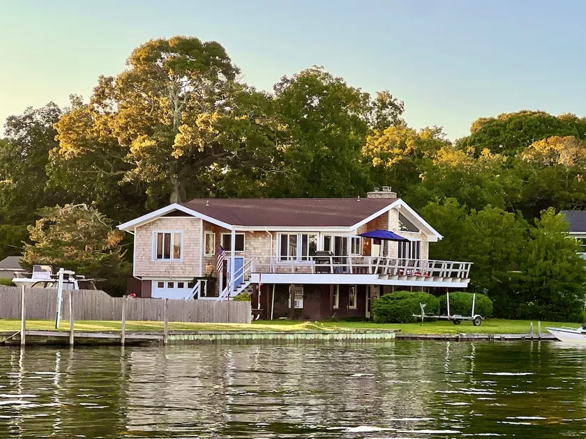 Minutes to Shinnecock US Open-Waterfront-Sleeps 12 - Image 1