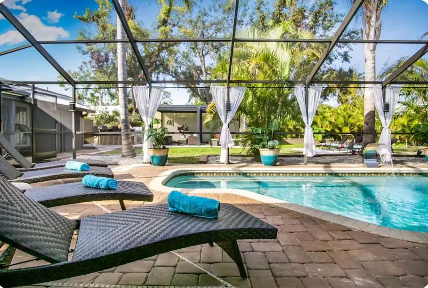 Zen Den: Bali Oasis near Siesta w/Pool & Hot Tub - Image 1