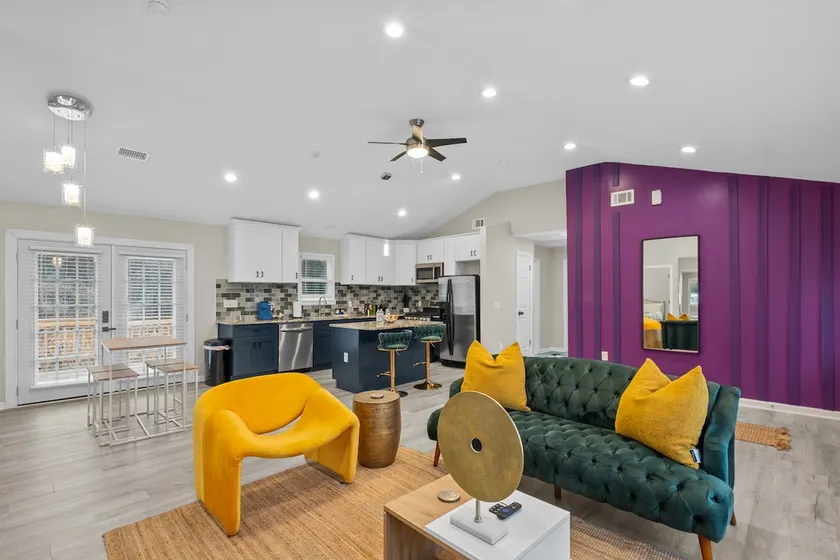 Modern Atlanta Oasis - Image 1