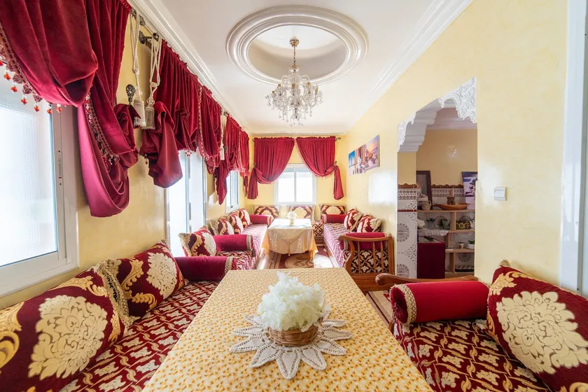1BR Retreat | Fast WiFi | Terrace | Beach Walk - Image 1