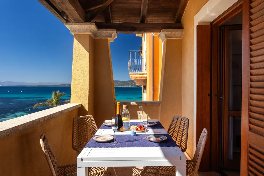 Riviera Collection - Seaview Apartment - Image 1