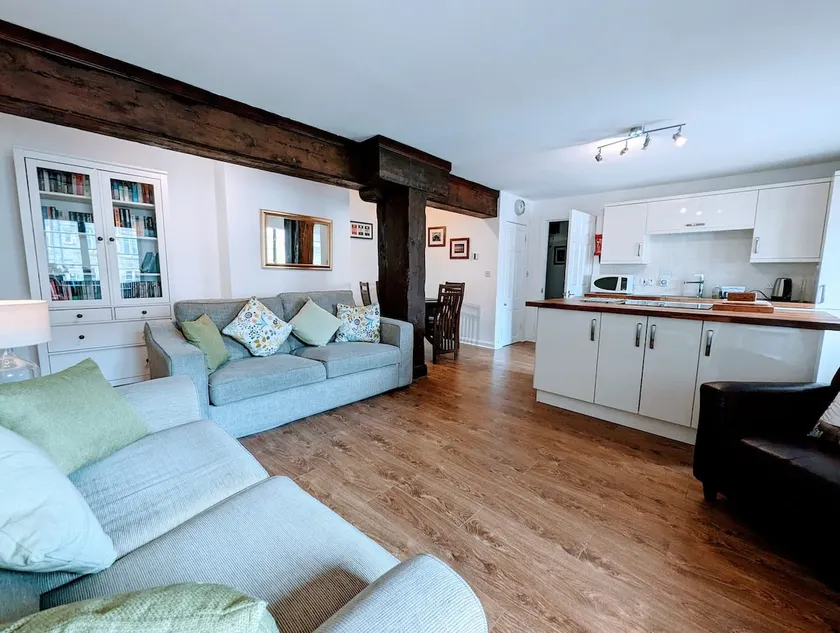 Cosy&Chic apartment by the Shore - Image 1