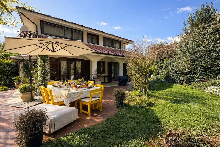 Charming Villa Near Rome – 6 guests - Image 1
