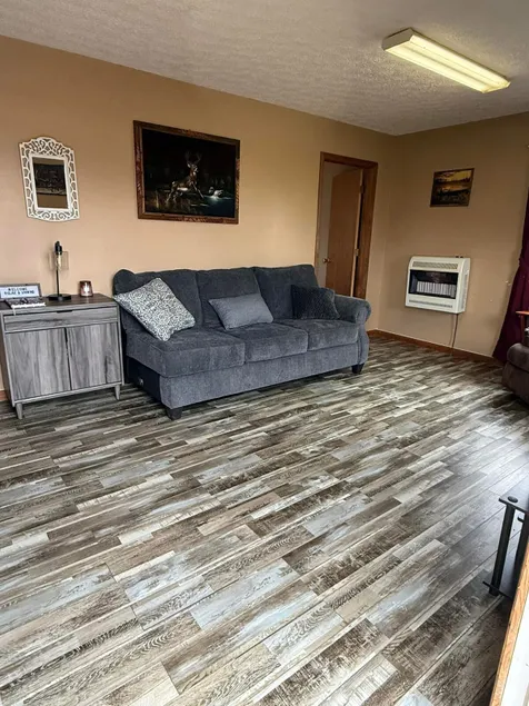 Cranberry Mountain Getaway - Image 1