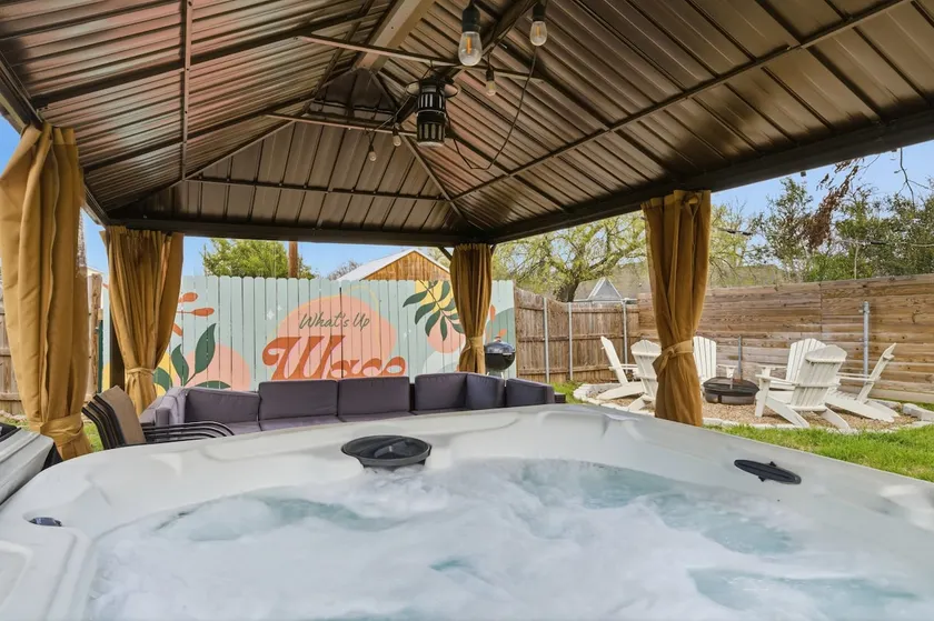 Cedar & Thyme - Hot Tub+ Near Downtown - Image 1