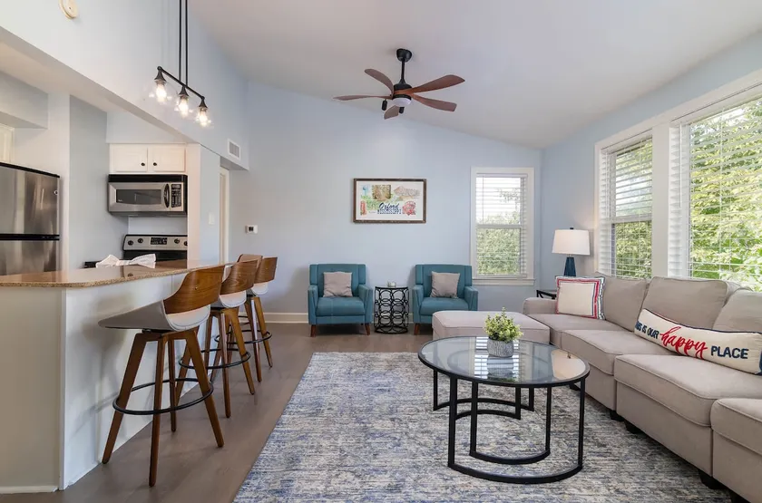 Gated Condo, Close to Ole Miss! - Image 1