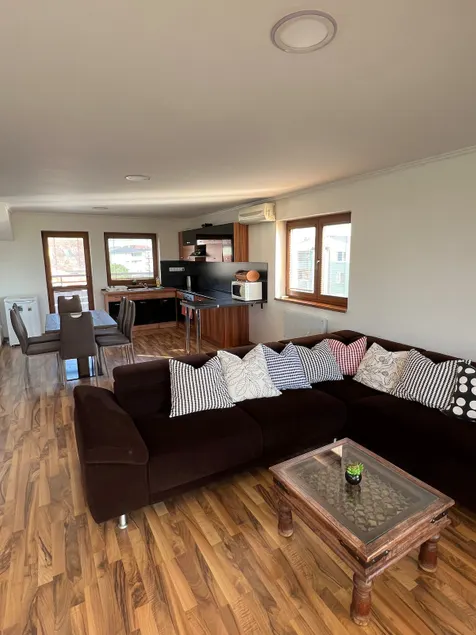 3-bedroom apartment in Šamorín - Image 1
