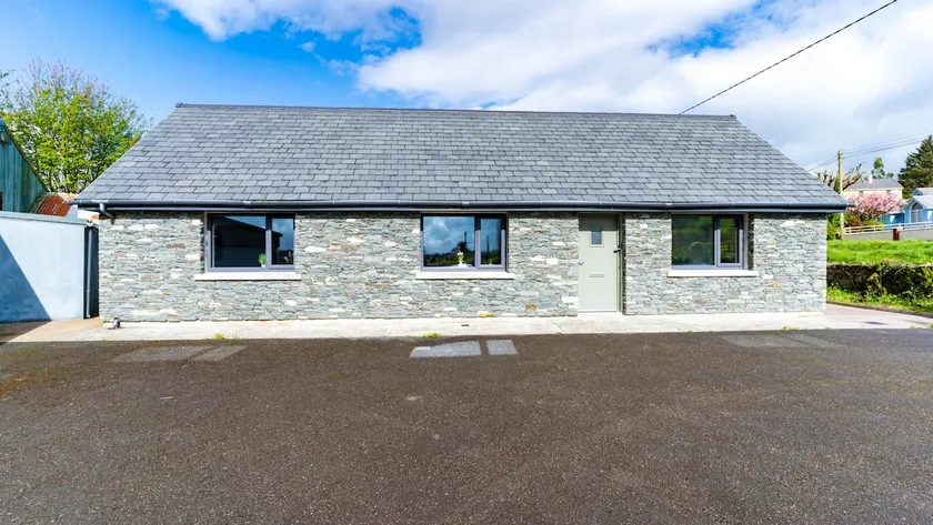 Fossa Retreat - Modern 3 bed house Killarney - Image 1