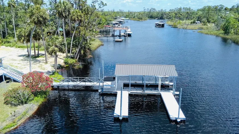 Steinhatchee River house - Boat Dock - Image 1